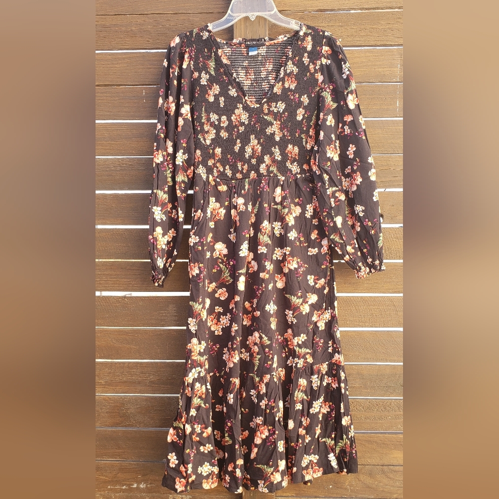Old Navy Black and Pink Bishop Sleeve Sundress
